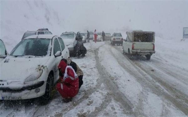 57 شهرستان درگیر برف و کولاک؛ 2 نفر جان باختند