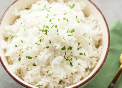 طرز تهیه برنج آبکش چگونه است؟