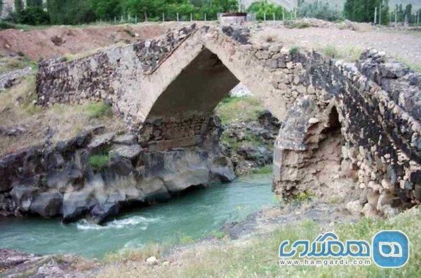 پل قره کورپو یکی از پلهای دیدنی آذربایجان غربی به شمار می رود